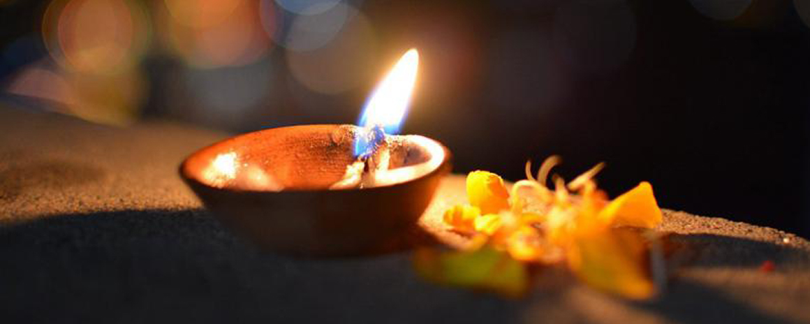 आजबाट तिहार सुरु, तिथिको घटबढले काग तिहार भोलि