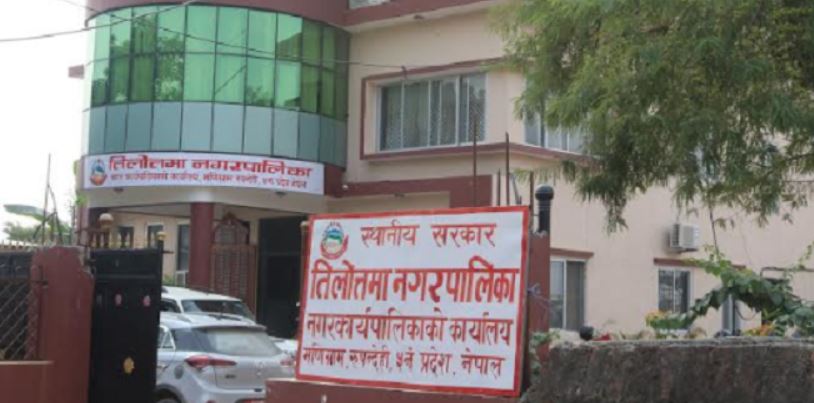 तिलोत्तमाका दुग्ध उत्पादक किसानलाई अनुदान