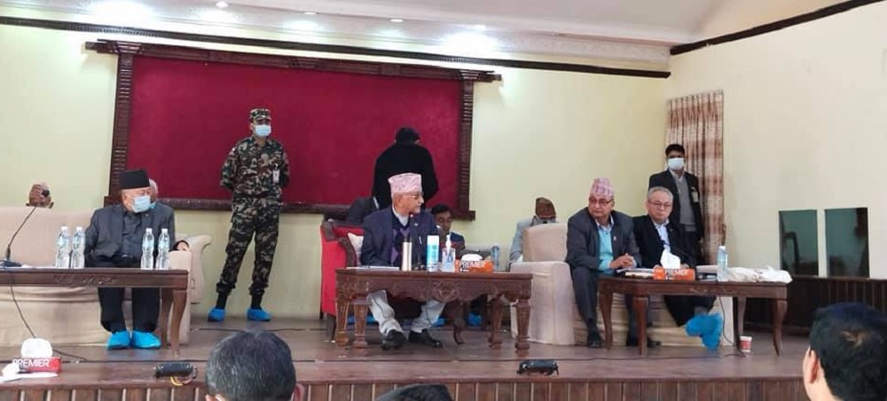 अन्तिमसम्म एकताको प्रयास जारी राख्ने एमालेको निर्णय