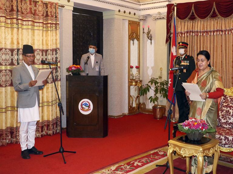 भारतका लागि नेपालका आवासीय राजदूत डा. शङ्करप्रसाद शर्मालाई आज पद तथा गोपनीयताको शपथ