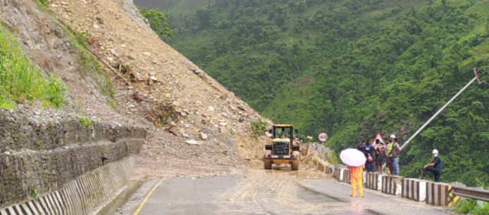नारायणगढ–मुग्लिन सडक एकतर्फीरुपमा खुल्यो