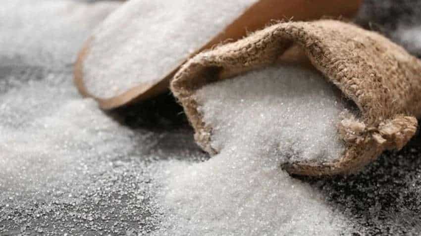 भन्सार छली गरेर ल्याउँदै गरेको चिनी र सोयाबिनको तेल ठूलो परिमाणमा बरामद