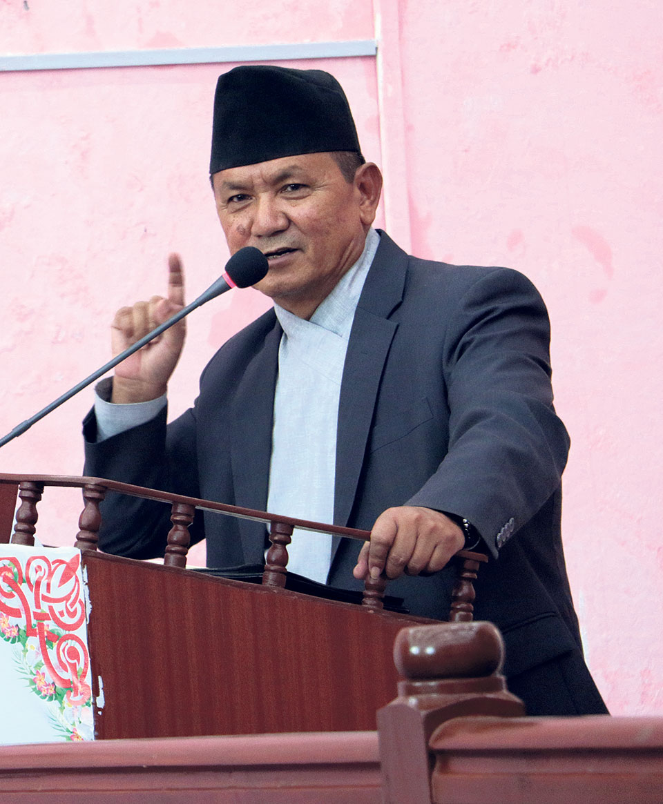 आगामी चुनावसम्म सत्तारुढ गठबन्धन सग्लो रहने विश्वास एमालेलाई नभएको बताए:पृथ्वीसुब्बा गुरूङ