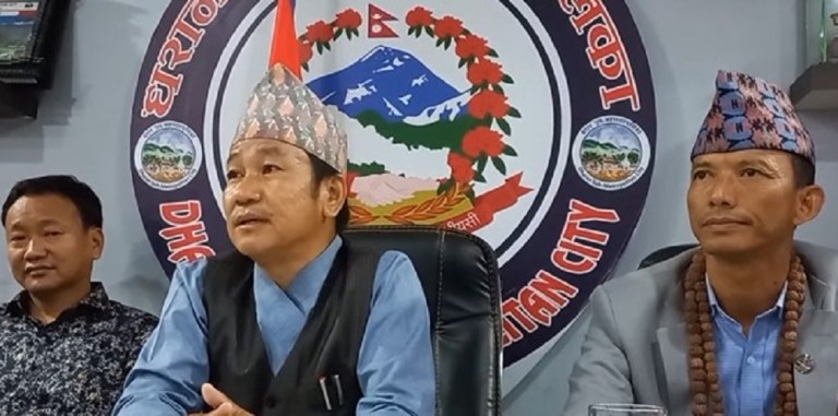 सहरी विकास मन्त्री मेटमणि चौधरी र धरान उपमहानगरपालिकाका मेयर हर्क साम्पाङबीच आज भेटवार्ता
