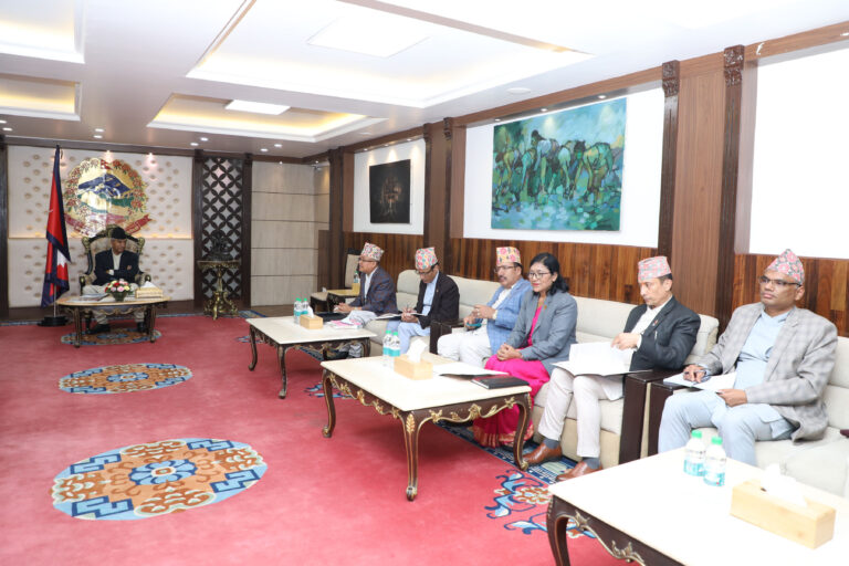 प्रधानमन्त्रीको सरकारी निवास बालुवाटारमा संवैधानिक परिषद्को बैठक जारी
