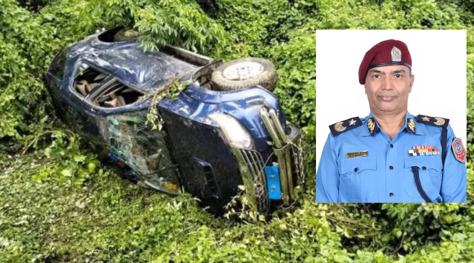 एआईजी मुकुन्दराज आचार्य सवार गाडी दुर्घटनामा