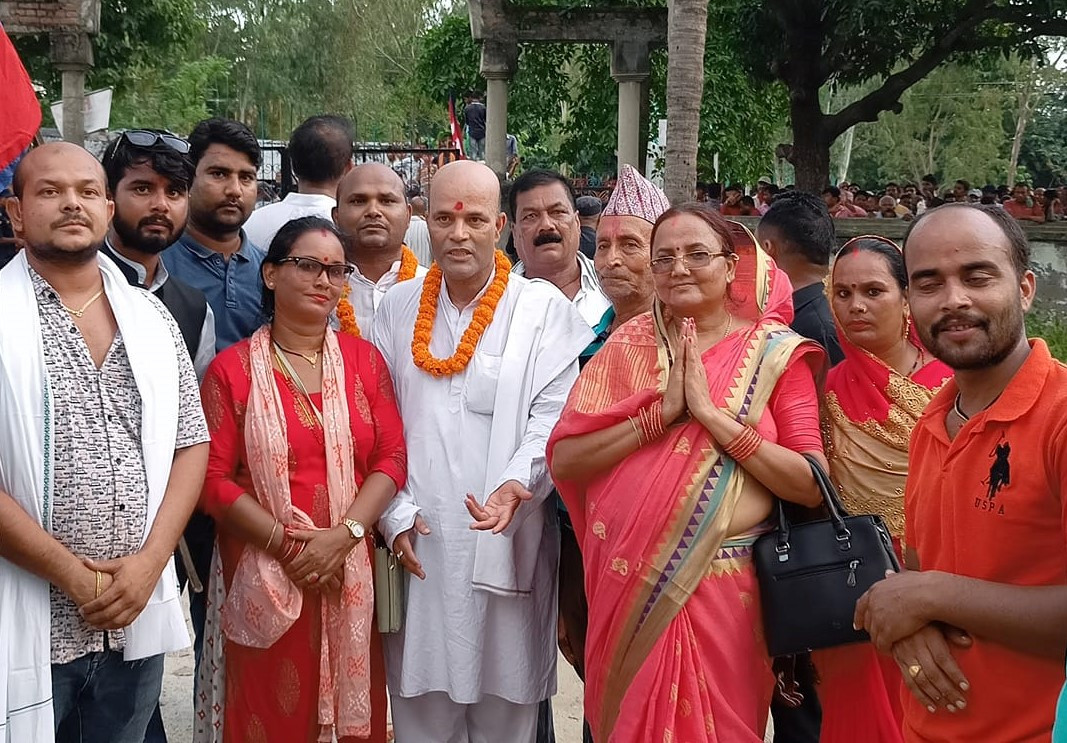 अमरेश सिंहले सर्लाही क्षेत्र नम्बर ४ बाट प्रतिनिधिसभामा स्वतन्त्र उम्मेदवारी दर्ता