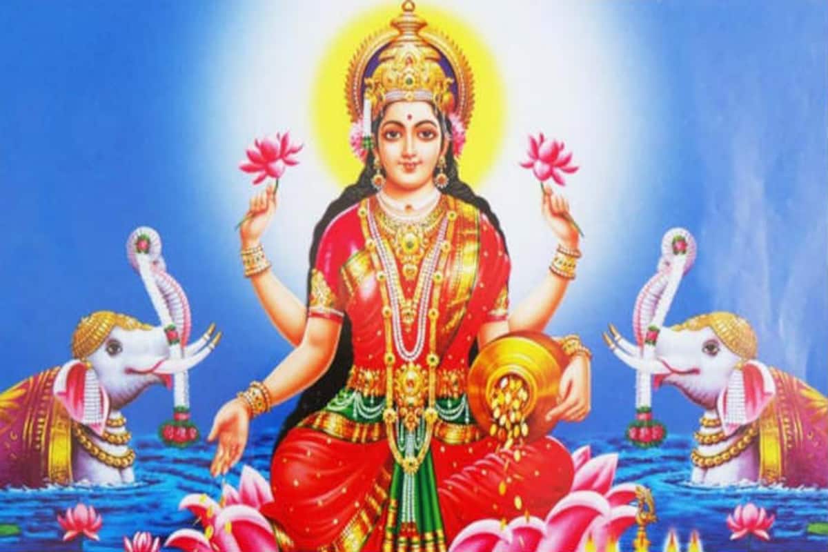 तिहारको तेस्रो दिन:  यमपञ्चक अन्तर्गत आज लक्ष्मी पूजा, कुकुर पूजागरि  मनाइँदै