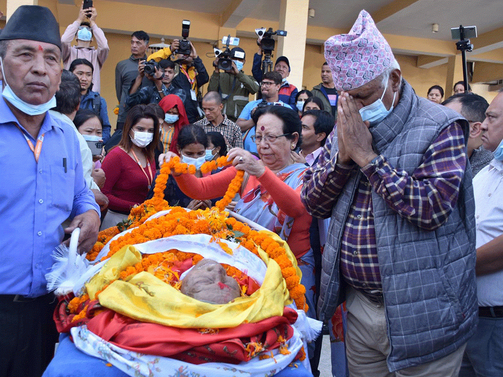 सरकारले शताब्दी पुरुष सत्यमोहन जोशीको निधनमा सार्वजनिक बिदा दिने तयारी