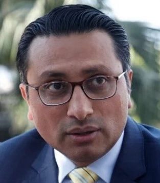नेपाली कांग्रेसका बौद्धिक नेता एवं अर्थशास्त्री स्वर्णिम वाग्लेले पार्टी छाडे