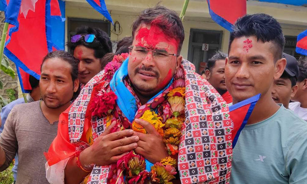 ज्ञानबहादुर शाही(ज्ञानेन्द्र)ले प्रधानमन्त्रीको राजिनामा मागे