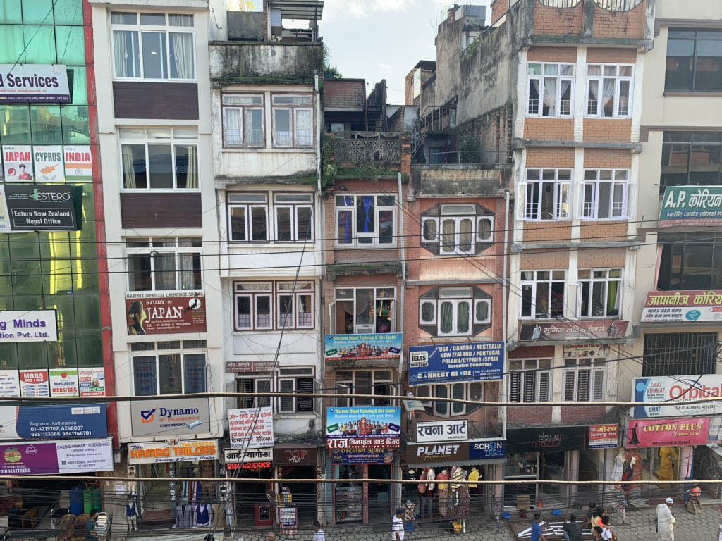 बागबजारका व्यापारी व्यवसायीहरु आन्दोलनमा