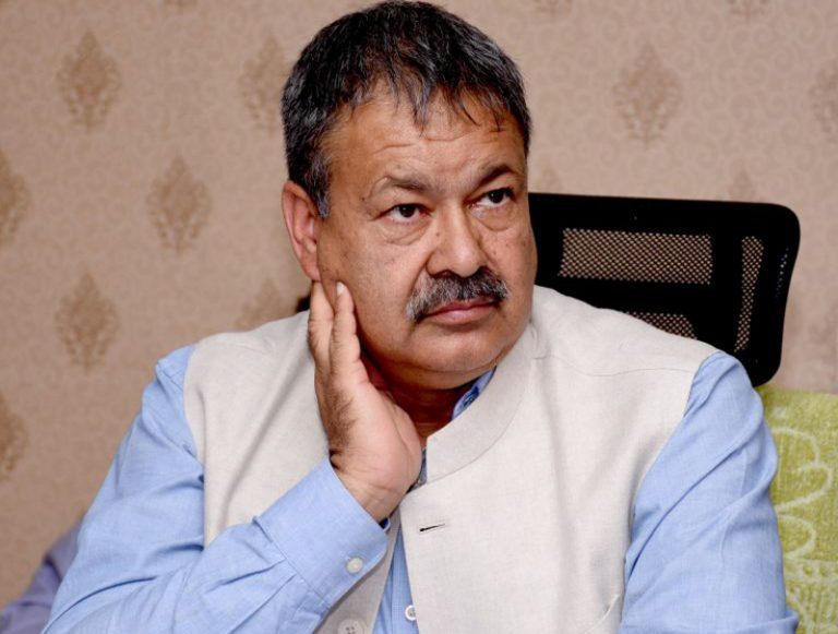 नेपाल आयल निगमका पूर्व कार्यकारी निर्देशक गोपाल खड्कालाई भ्रष्टाचार अभियोगमा दोषी ठहर
