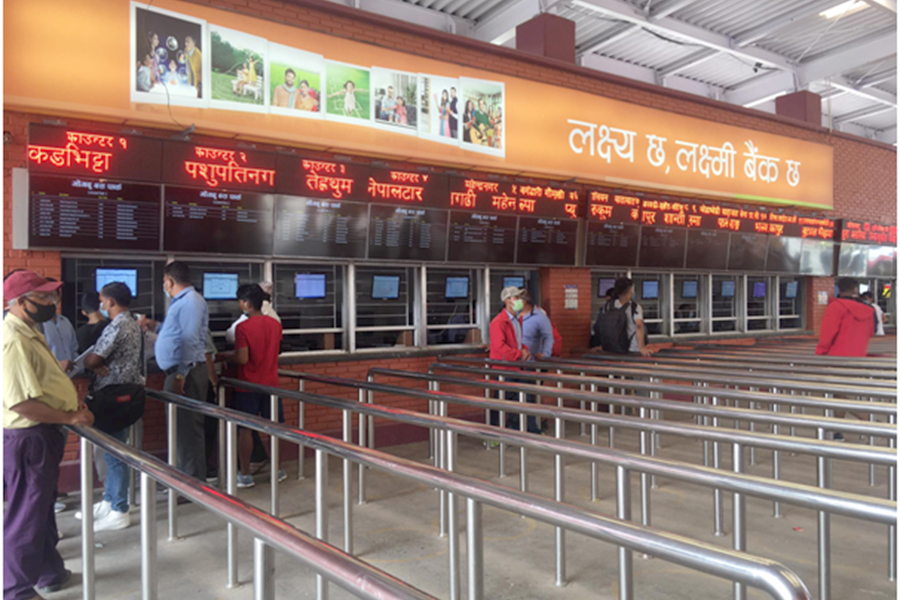 बसपार्कभित्र ५६ वटा टिकट काउण्टर थप