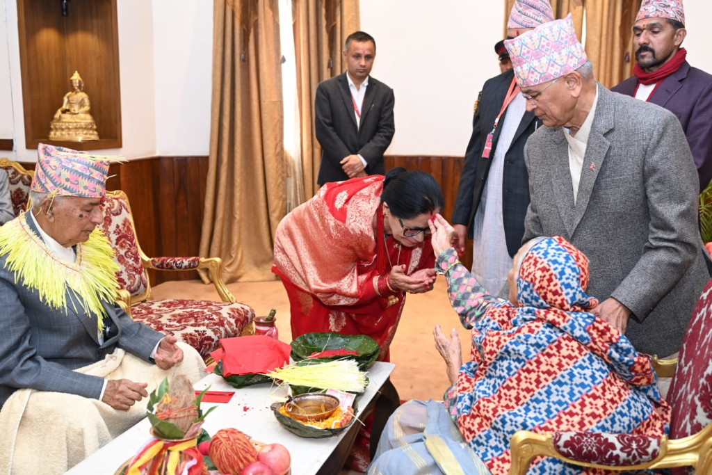 बडादसैंकाे तेस्रो दिन टिका तथा जमरा आजपनि लगाइँदै