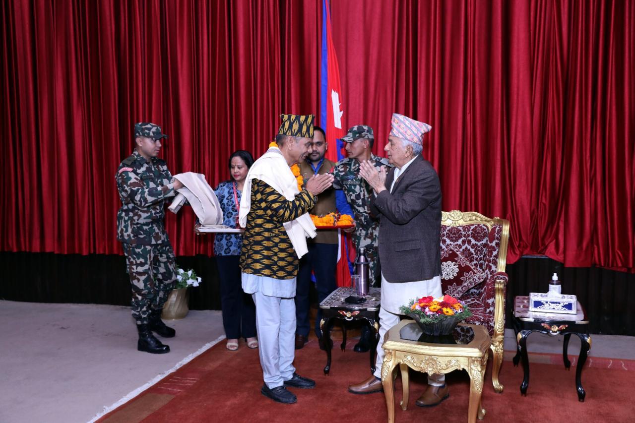 तिलिचो  तालभन्दा माथि गीत रेकर्डिङ गरेर विश्व कीर्तिमान, राष्ट्रपति पौडेलद्वारा बधाई तथा शुभकामना