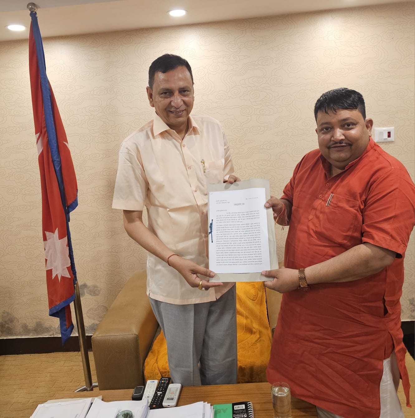 मधेसका मुख्यमन्त्रीलाई मधेसका पुर्वश्वास्थ्यमन्त्रीको १२ बुंदे ध्यानाकर्षण पत्र